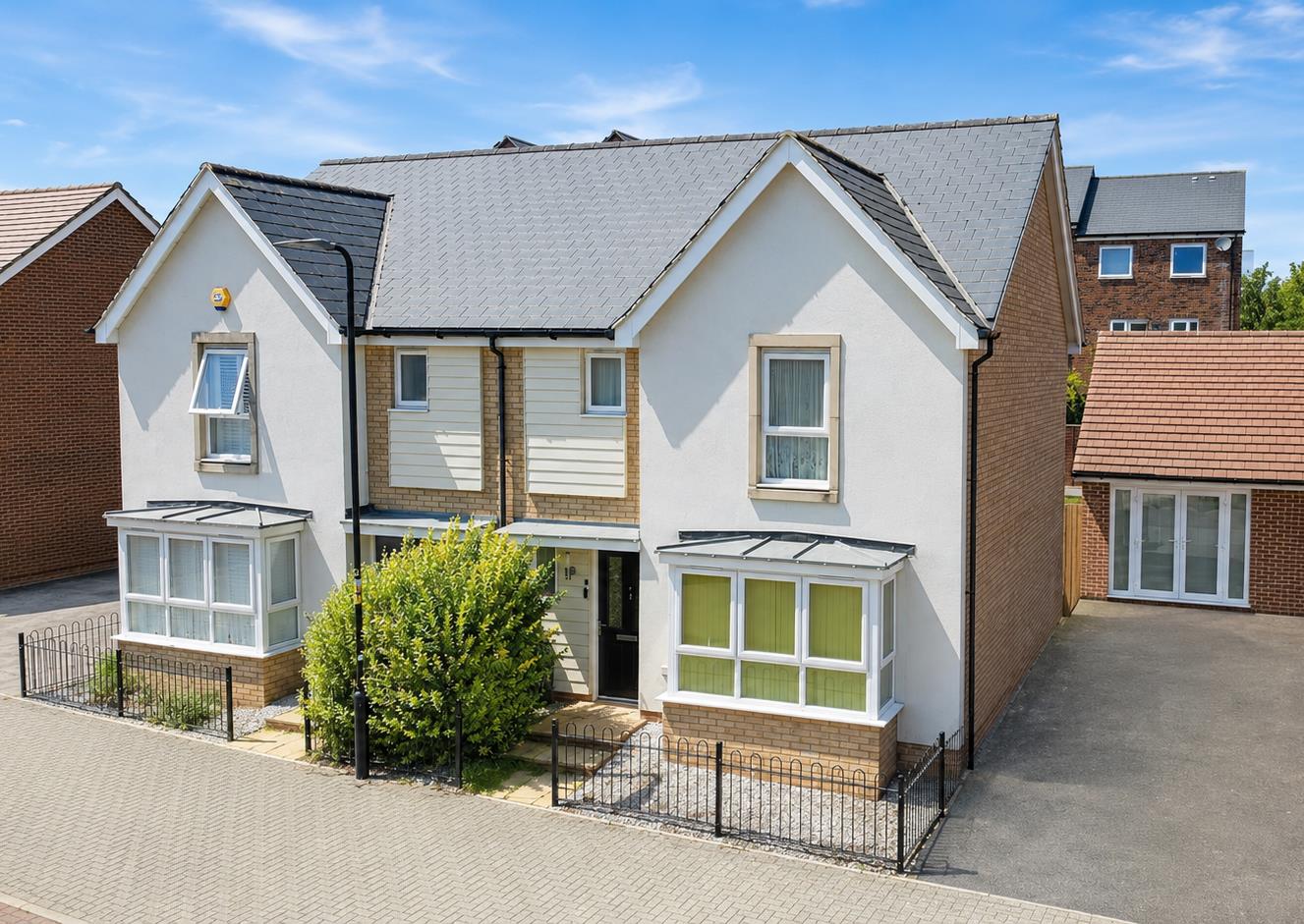 Dexter Drive, Whitehouse, Milton Keynes